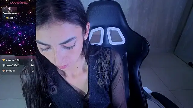 Snapshot of Maily_a_ chatting on 02/14/26, 03:34 Maily a online show from 02/14/26, 03:34