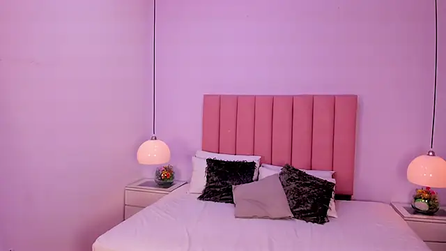 Amy Ferreira online show from 11/13/25, 10:24