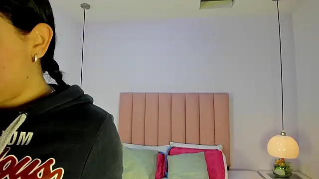 Amy Ferreira online show from 11/16/25, 11:19