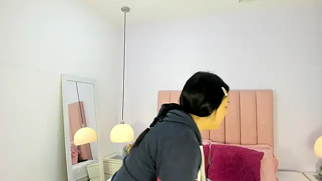 Amy Ferreira online show from 11/14/25, 10:13