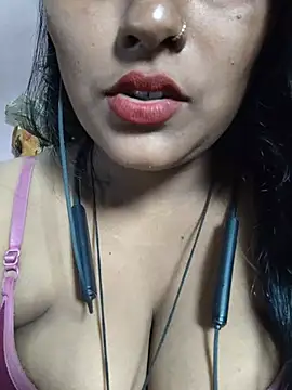 Snapshot of Jasmine_Januja chatting on 07/11/26, 02:23 Jasmine Januja online show from 07/11/26, 02:23