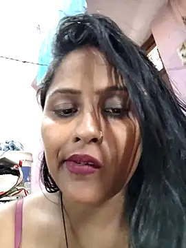 Jasmine Januja online show from 05/09/26, 02:48