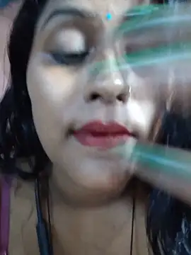 Snapshot of Jasmine_Januja chatting on 06/14/26, 01:35 Jasmine Januja online show from 06/14/26, 01:35