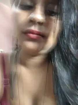 Snapshot of Jasmine_Januja chatting on 06/28/26, 03:02 Jasmine Januja online show from 06/28/26, 03:02