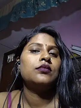 Snapshot of Jasmine_Januja chatting on 06/01/26, 01:55 Jasmine Januja online show from 06/01/26, 01:55