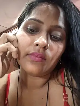 Jasmine Januja online show from 05/08/26, 04:49