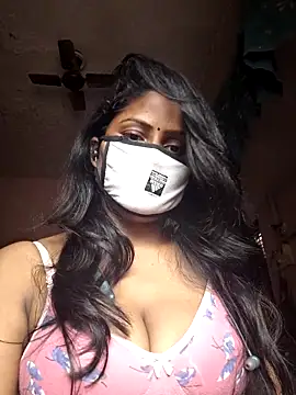 Jasmine Januja online show from 10/29/25, 10:14