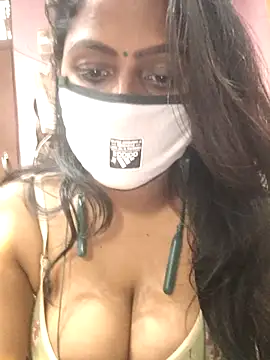 Jasmine Januja online show from 11/22/25, 09:08