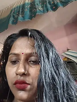 Snapshot of Jasmine_Januja chatting on 06/15/26, 02:34 Jasmine Januja online show from 06/15/26, 02:34