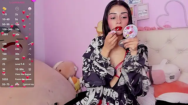 Yuni kim online show from 10/10/25, 02:51