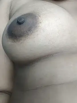 Snapshot of telugu_honey1 chatting on 02/19/26, 05:21 telugu honey1 online show from 02/19/26, 05:21