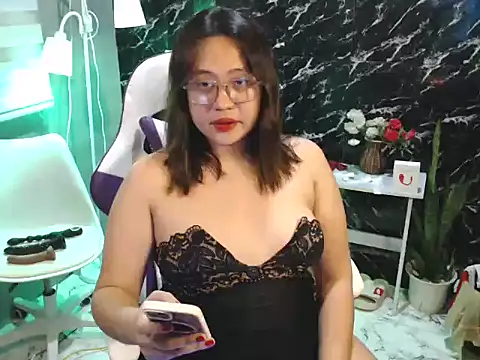 1aquaticangel69 online show from 12/19/25, 10:34