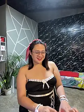 1aquaticangel69 online show from 11/17/25, 05:28