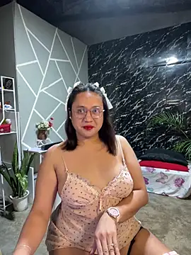 1aquaticangel69 online show from 11/08/25, 02:42