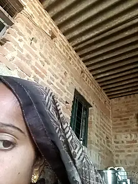 Snapshot of Km_kalpna chatting on 09/22/25, 04:07 Km kalpna online show from 09/22/25, 04:07