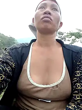 donna-bae online show from 04/03/26, 10:22