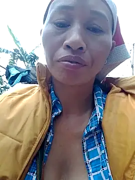 donna-bae online show from 02/19/26, 10:01