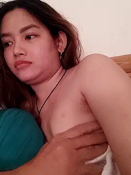 MaiHoang2k online show from 11/21/25, 05:39