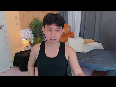 charliebighead online show from 09/23/25, 06:42