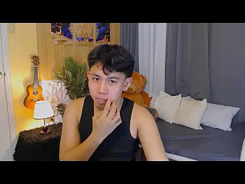 charliebighead online show from 09/21/25, 01:00