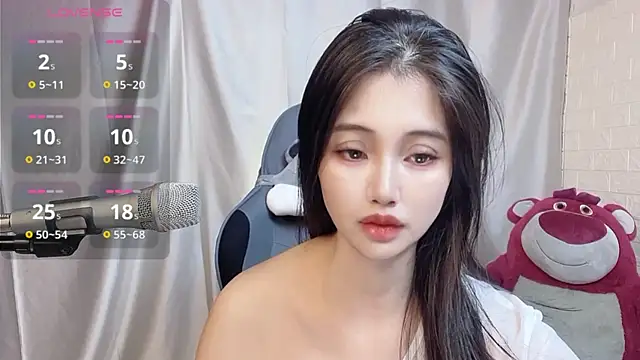 eos-chan online show from 10/24/25, 04:44