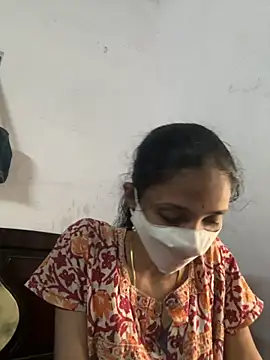 sweetreddy-02 online show from 11/03/25, 07:13