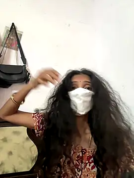 sweetreddy-02 online show from 11/18/25, 05:44