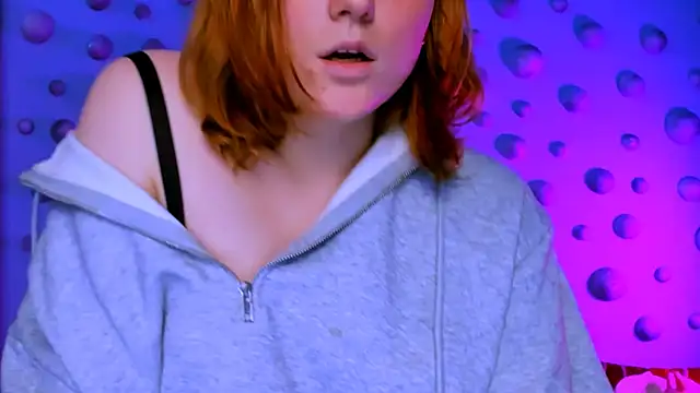 casey meow  online show from 11/27/25, 10:05