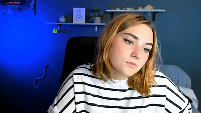 casey meow  online show from 10/23/25, 08:35