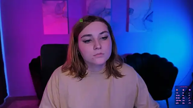 casey meow  online show from 11/25/25, 09:42