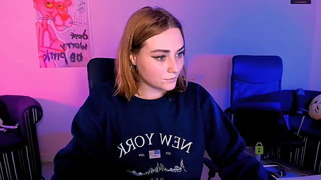 casey meow  online show from 12/05/25, 10:03