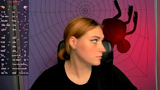 casey meow  online show from 10/22/25, 08:58