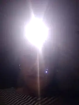 Snapshot of Qinjid002 chatting on 10/13/25, 01:23 Qinjid002 online show from 10/13/25, 01:23