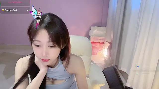 ai-ai-mi online show from 12/05/25, 03:05