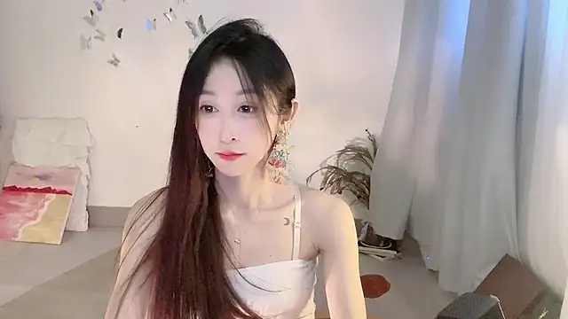 ai-ai-mi online show from 10/12/25, 04:36