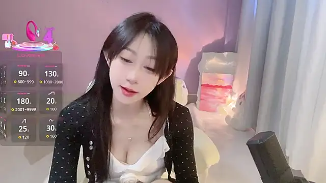 ai-ai-mi online show from 11/25/25, 02:56