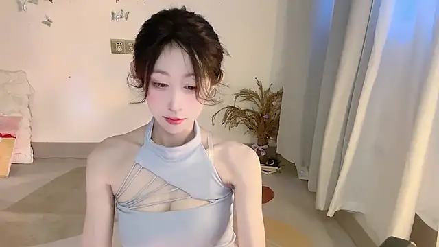 ai-ai-mi online show from 10/18/25, 02:13