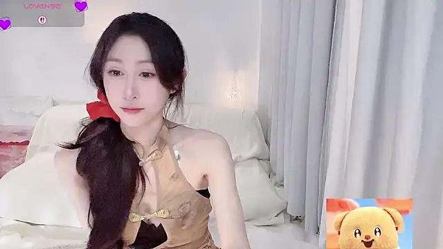 ai-ai-mi online show from 02/17/26, 04:15