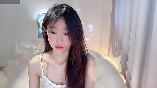 Snapshot of ai-ai-mi chatting on 06/11/26, 11:24 ai-ai-mi online show from 06/11/26, 11:24