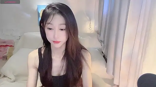 Snapshot of ai-ai-mi chatting on 05/12/26, 12:51 ai-ai-mi online show from 05/12/26, 12:51