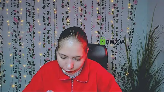  tiana moon online show from 10/04/25, 08:38