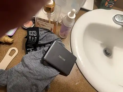 Matthew23Z online show from 12/01/25, 09:32