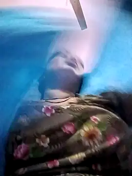 Snapshot of Hott_locky chatting on 11/02/25, 10:04 Hott locky online show from 11/02/25, 10:04