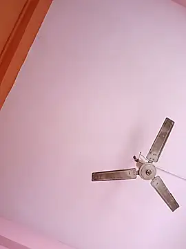 Snapshot of Hott_locky chatting on 12/03/25, 07:08 Hott locky online show from 12/03/25, 07:08