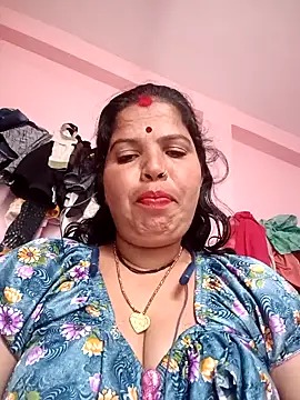 Snapshot of Hott_locky chatting on 11/04/25, 09:02 Hott locky online show from 11/04/25, 09:02