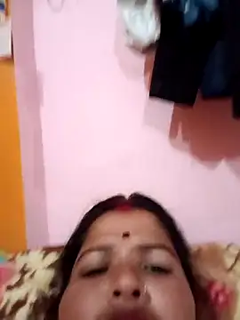 Snapshot of Hott_locky chatting on 11/11/25, 12:44 Hott locky online show from 11/11/25, 12:44