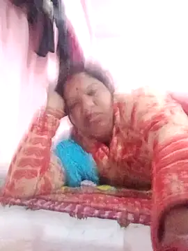 Snapshot of Hott_locky chatting on 11/29/25, 11:05 Hott locky online show from 11/29/25, 11:05