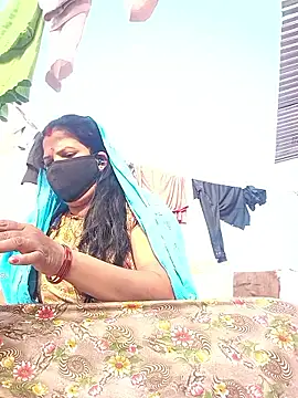 Snapshot of Hott_locky chatting on 11/26/25, 10:04 Hott locky online show from 11/26/25, 10:04