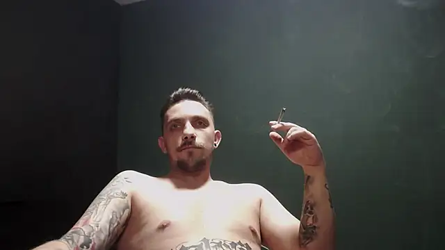 guesswhatbitch online show from 10/15/25, 07:33