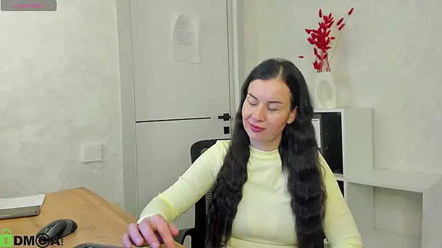 Snapshot of Stella_Leon chatting on 10/07/25, 02:23 Stella Leon online show from 10/07/25, 02:23